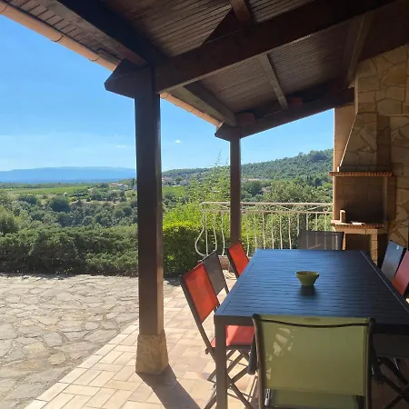 Lavande Avec Piscine Privee Classe 4 Etoiles Lejlighed *