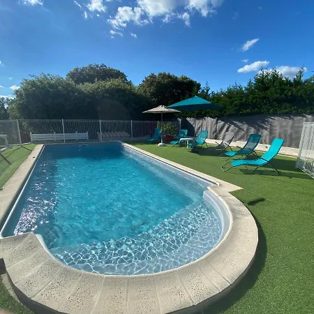 Lavande Avec Piscine Privee Classe 4 Etoiles Lejlighed *